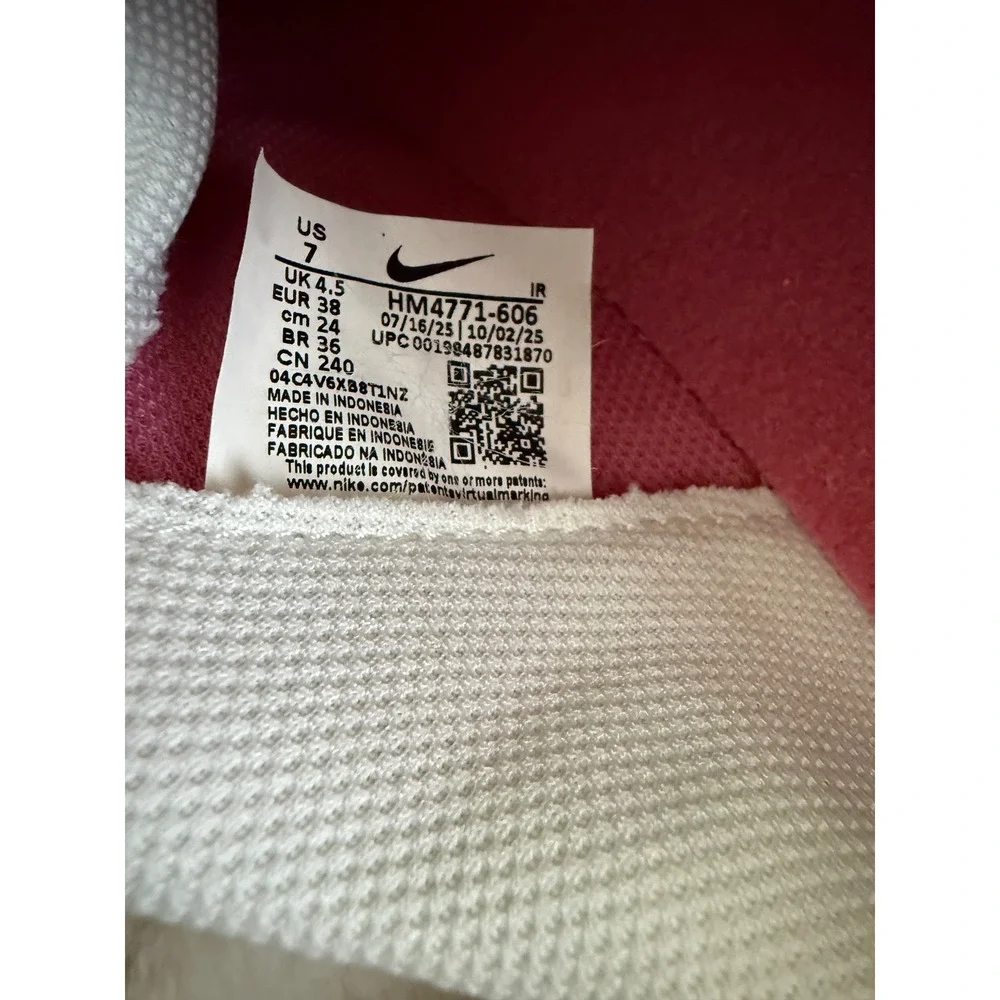 Nike Waffle Debut Pink White Suede Nylon Sneakers HM4771-606 Womens 7